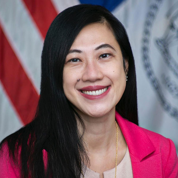 Sandra Ung